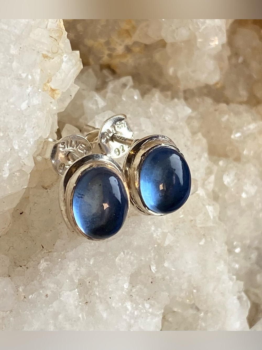 NWOT Genuine Blue Tanzanite Gemstone Sterling Silver Stud Earrings